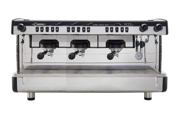 La Cimbali - La Cimbali M23 UP DT/3 3 Gruplu Tam Otomatik Espresso Kahve Makinesi