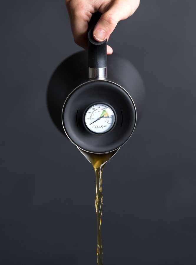 Fellow Raven Tea Kettle, Isı Göstergeli Çay Demleme ve Servis Cihazı, Mat Siyah - 5