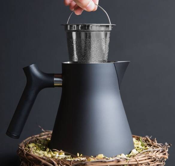 Fellow Raven Tea Kettle, Isı Göstergeli Çay Demleme ve Servis Cihazı, Mat Siyah - 6