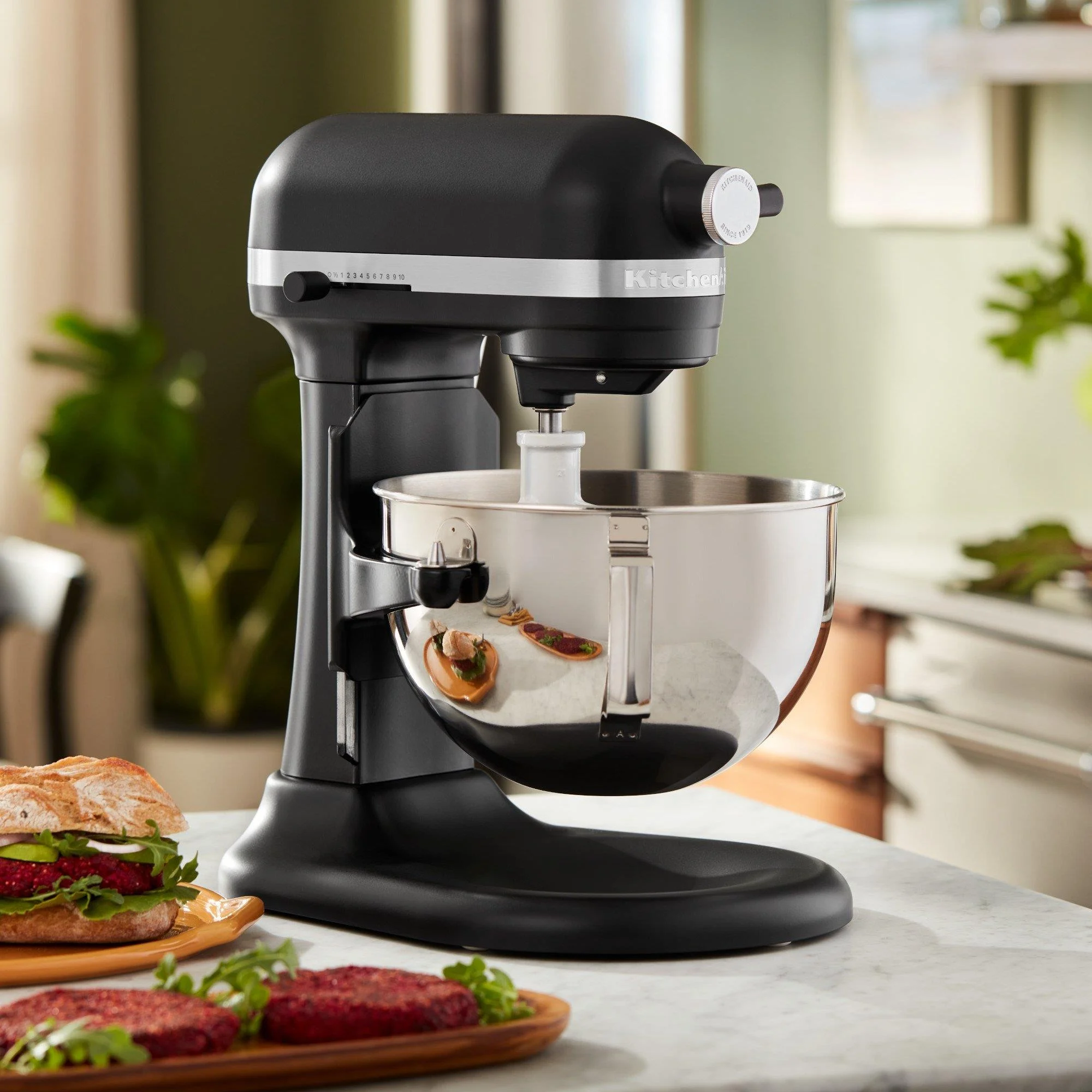 Kitchenaid - Kitchen Aid Heavy Duty Stand Mixer - Matte Black 5.2 Lt. 5KSM55SXXEBM