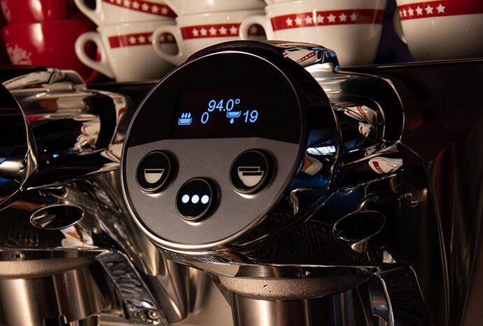 Faema President GTI A/3 Tam Otomatik Espresso Kahve Makinesi, 3 Gruplu - 3